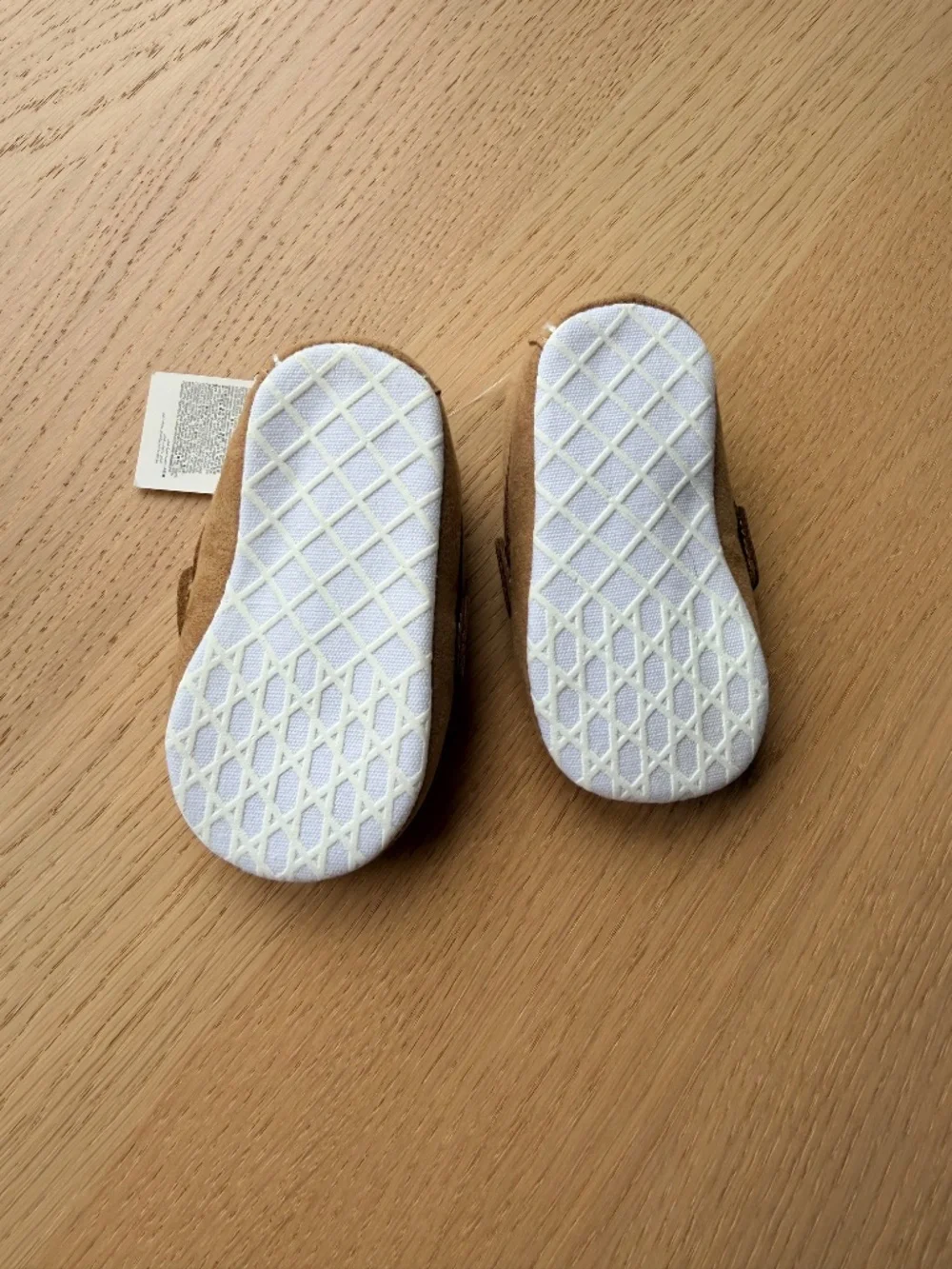 baby Gap- vegan suede loafers, size: 3-6 months